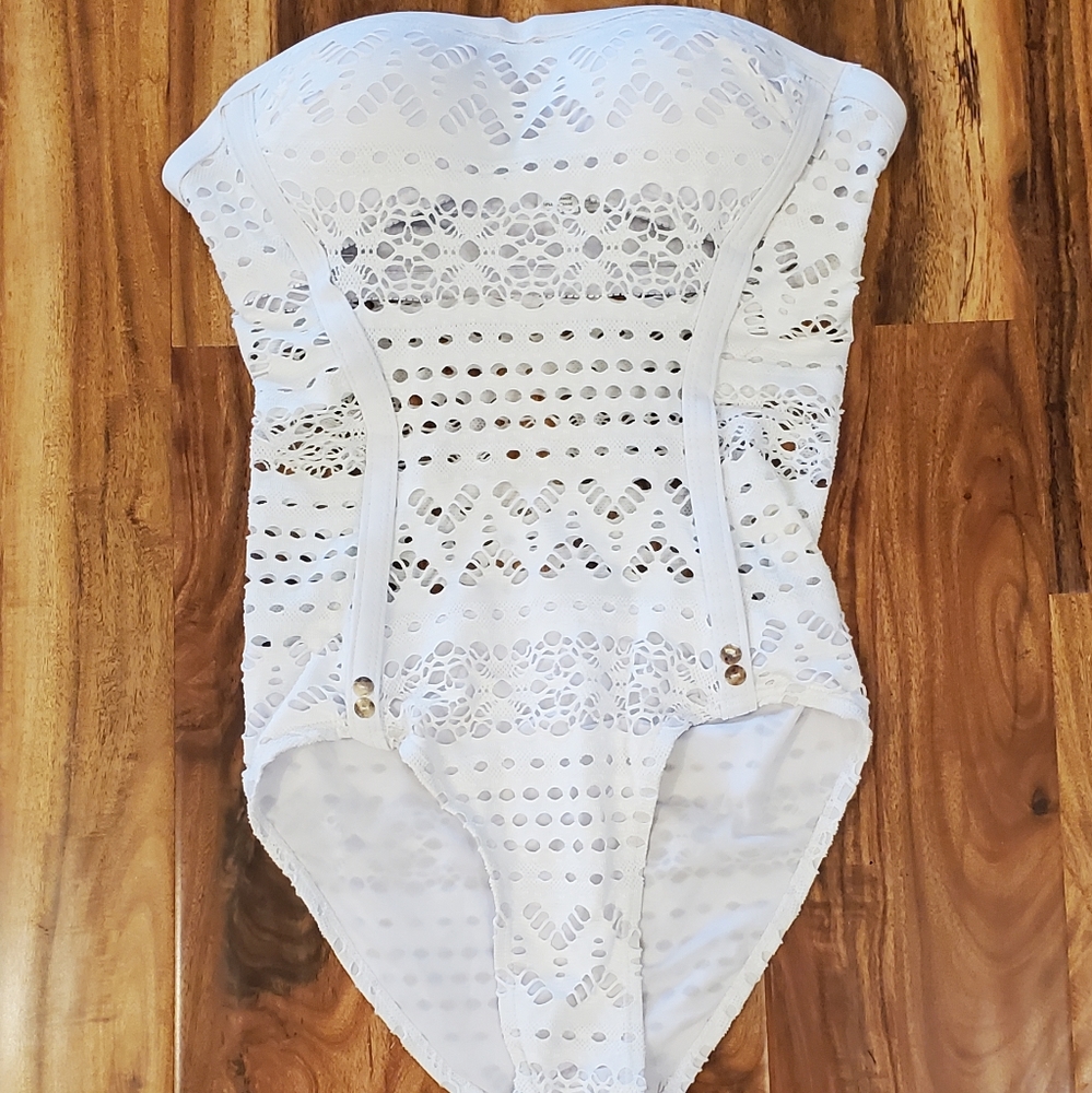 Cutout One Piece Swimsuit High Cut Sz S White